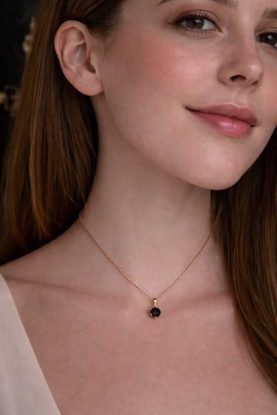 Apzeltīta rozā zelta ķēdīte ar melnu cirkoniju EP26