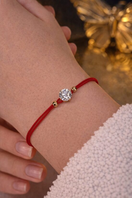 Sarkana aizsardzības rokassprādze ar cirkoniju 