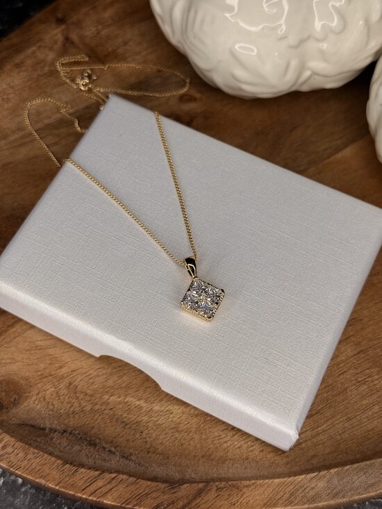 Rozā zelta kaklarota ar cirkonija kulonu lux RP75