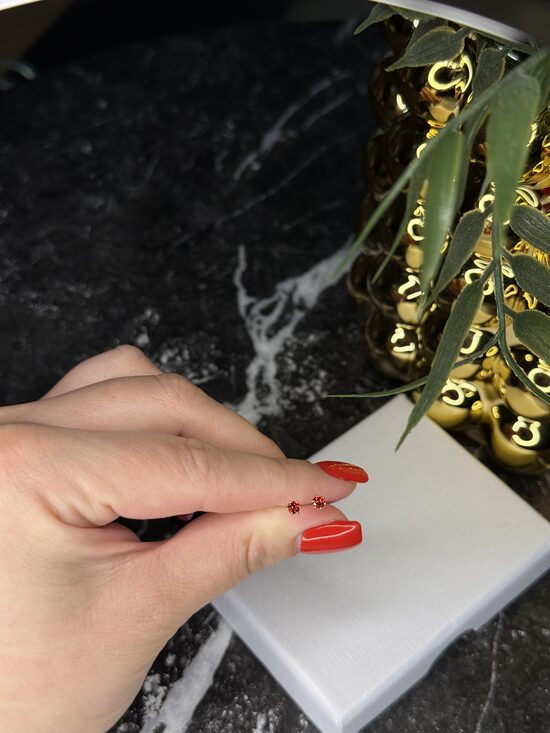 Minī auksariņi, apzeltīti 3mm - sarkanā krāsā