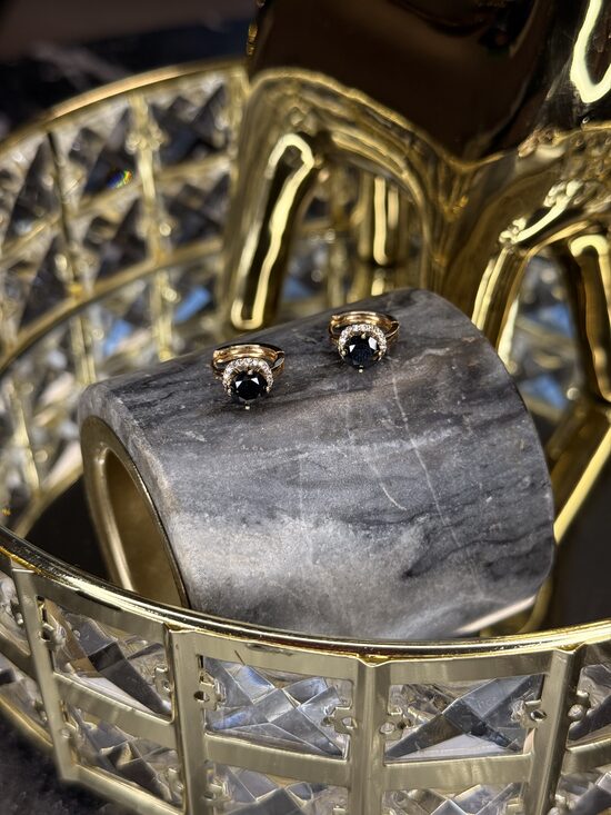 Rozā zelta riņķīši ar melniem cirkonijiem GH15