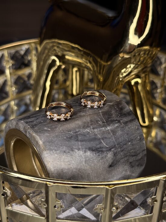 Rozā zelta lux auskariņi ar bantītēm 